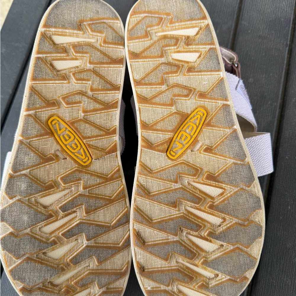 Keen Elle Purple criss Cross Sandals 8.5 - Picture 3 of 6